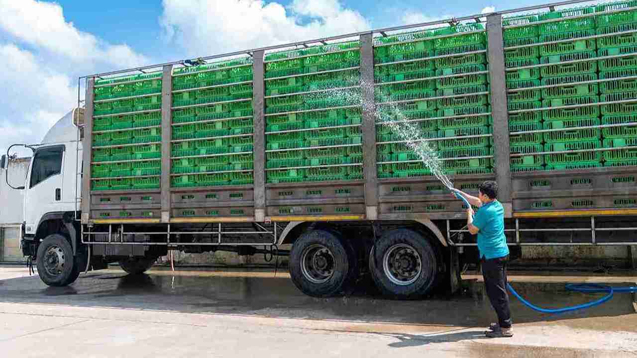 Limpieza y desinfección de vehículos que transportan alimentos (2) Limpieza y desinfección de vehículos que transportan alimentos